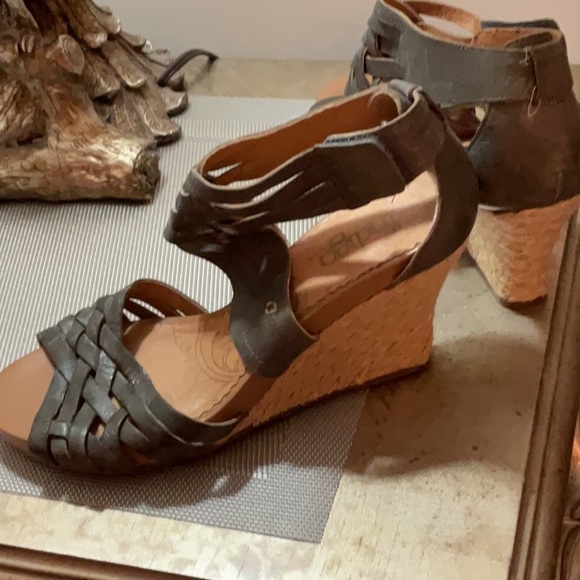 Dark gray leather woven wedge Sandal - Picture 6 of 7